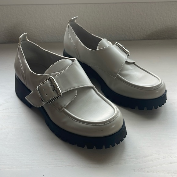 Marc Fisher Women’s Hazelton Platform Loafer, Light Grey, Size 8 Medium - Picture 1 of 4